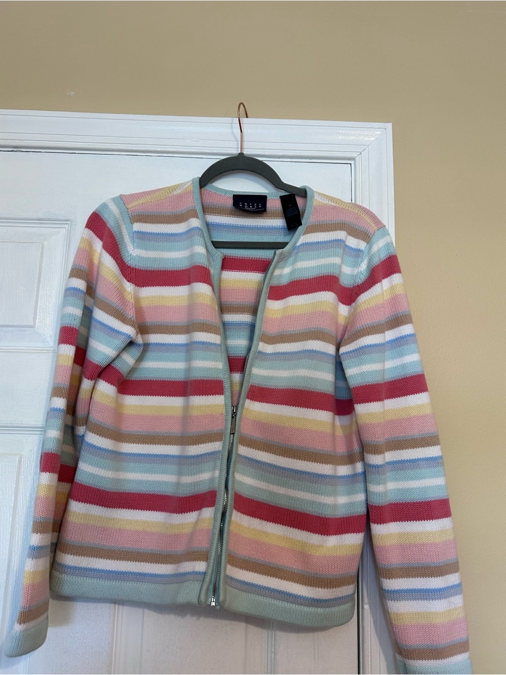 Pastel rainbow Y2K Zip-Front Women's sweater